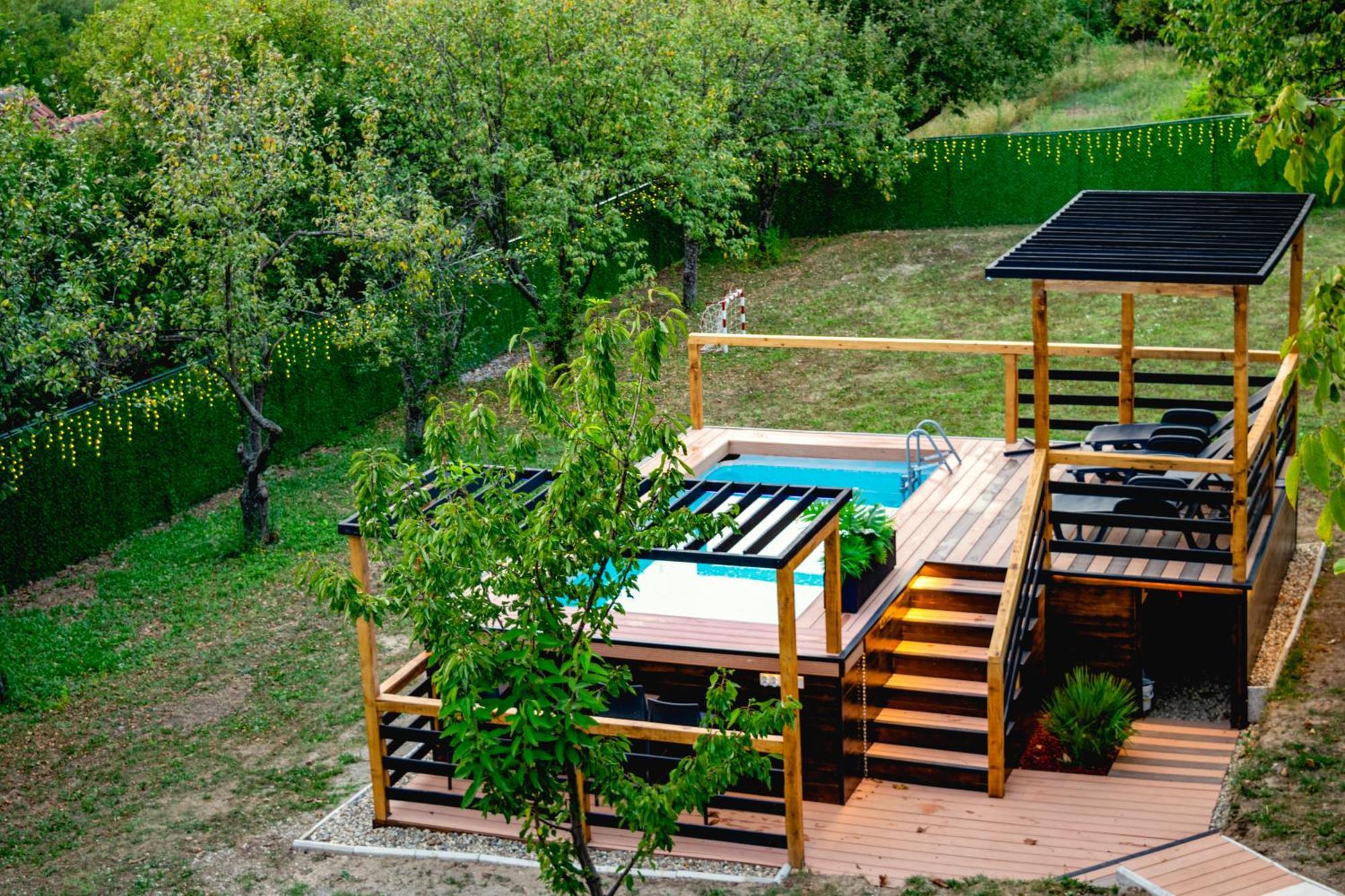 Villa Dijana - Pool, Spa, Outdoor Kitchen 贝尔格莱德 外观 照片